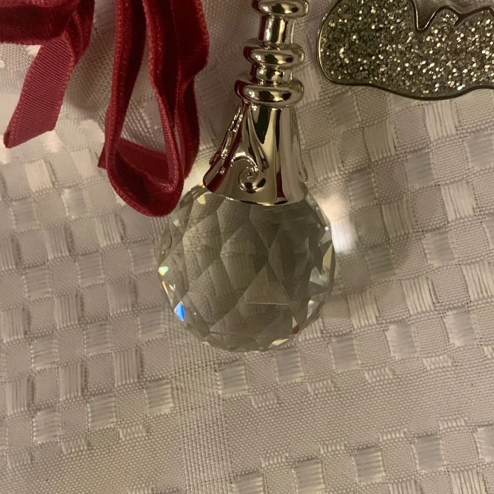 Bowring Make-A-Wish ornament; Silver Angel  with crystal pendant, 5inches high. - Picture 7 of 8